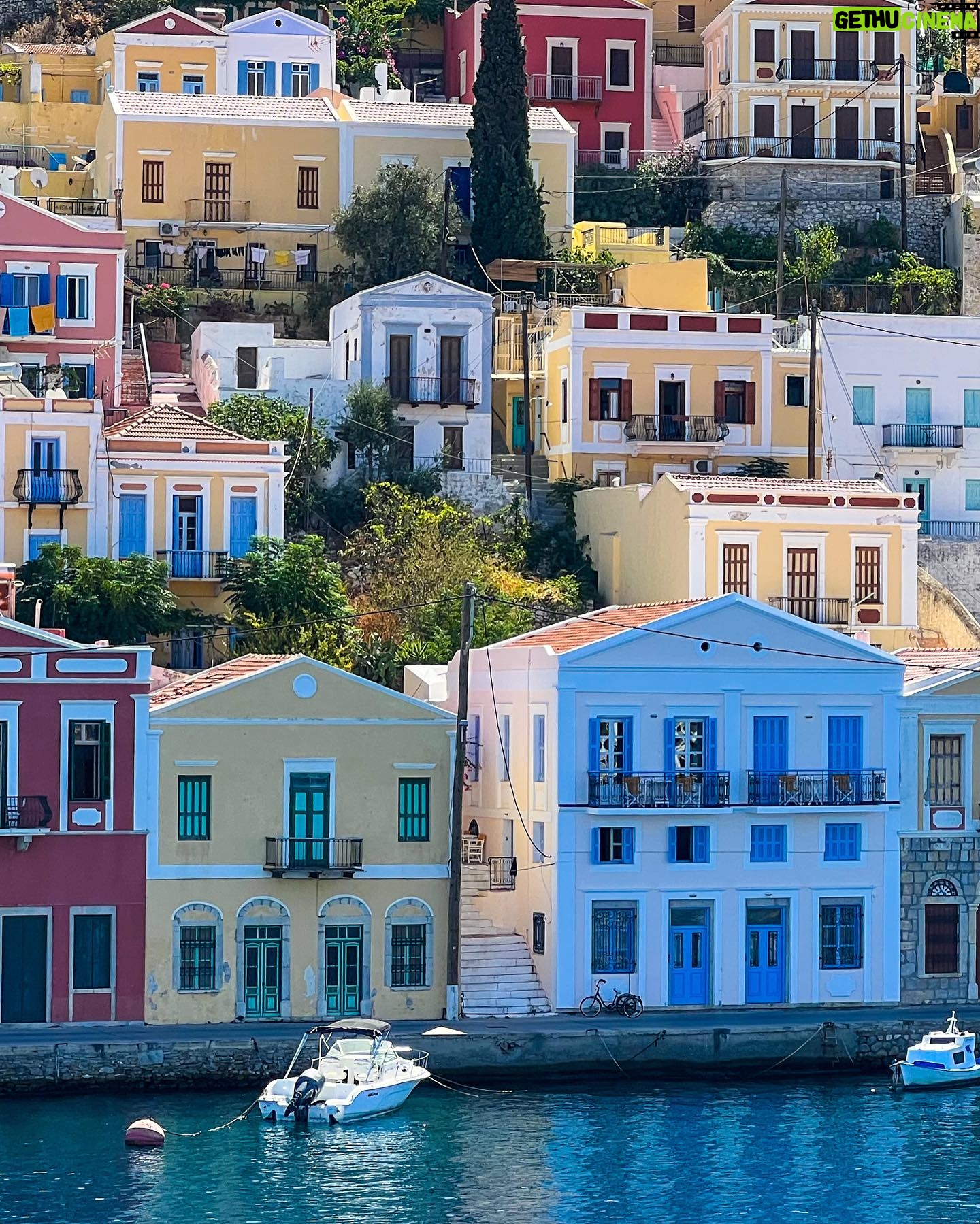 Eleni Vaitsou - 9.7K Likes - Στο νησί του Νιρέα
___________________________
#islandlife #summervibes