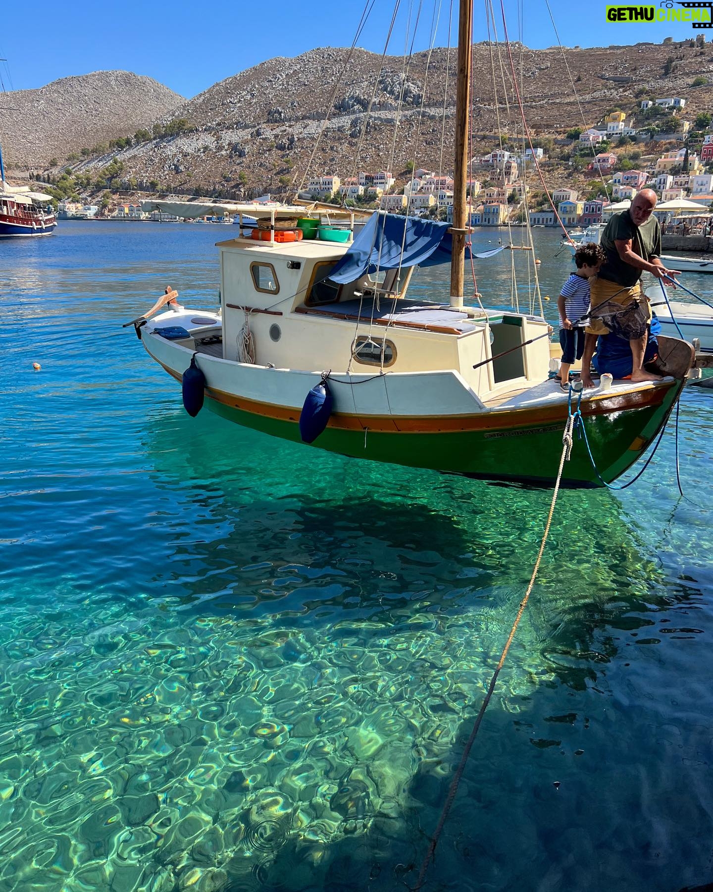 Eleni Vaitsou - 9.7K Likes - Στο νησί του Νιρέα
___________________________
#islandlife #summervibes