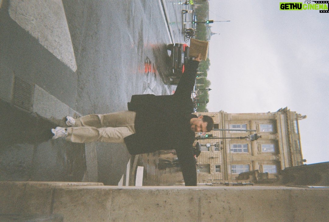 Éléonore Sarrazin - 3.3K Likes - J’ai eu 30 ans, sous le vent ❤️🎂