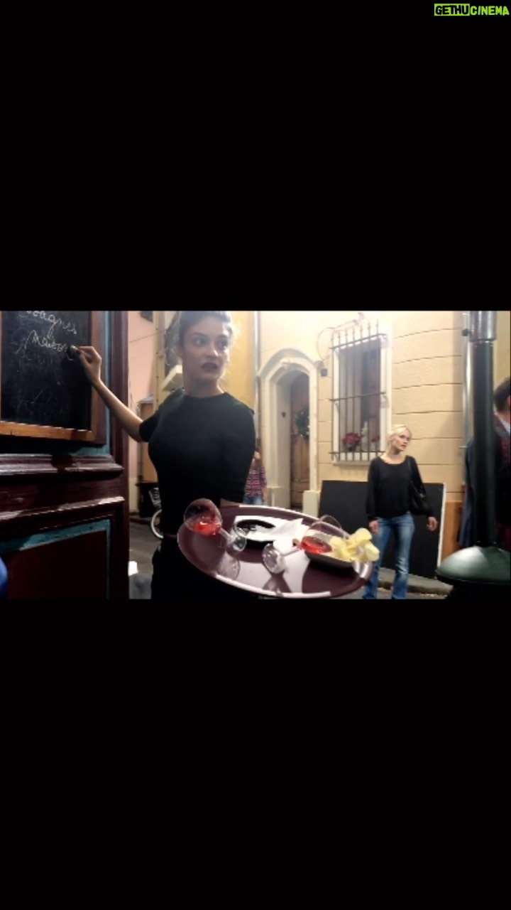 Éléonore Sarrazin - 4.5K Likes - Mannequin challenge avec nos têtes de bébés réalisé par Philippe Carrese @pblvofficiel #pblv #plusbellelavie