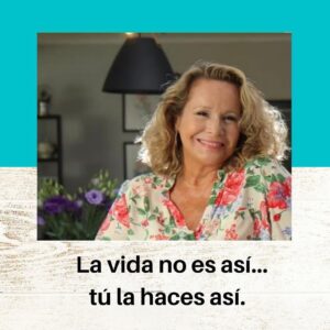 Eli de Caso Instagram - Linda semana para todos! Un abrazo cariñoso y gracias por acompañarme ♥️

#chile #mujer #elidecaso #mujerchilena #instachile