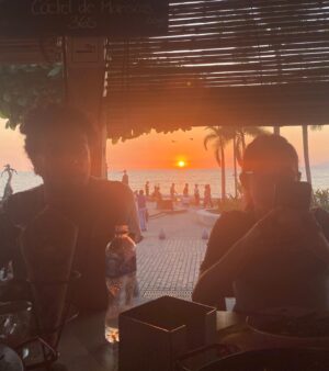 Eliana Jones Instagram - That’s a wrap baby. Filming in Mexico? What a fucking dream. Couldn’t be happier & can’t wait for y’all to see this beautiful show with the best group of people 🐬👼🏼 @appletv @lionsgate