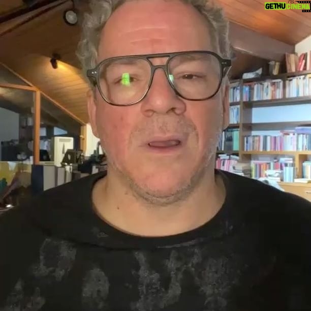 Eliana Guttman Instagram - Inteligência Artificial, até que ponto ela veio pra atrapalhar? Ouçam @victordrummond da #INTERARTIS . Juntem-se à nossa luta por direitos. Sem vcs somos só uma voz.