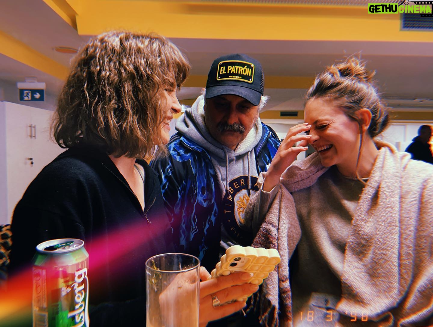 Elifcan Ongurlar Instagram - Şapka! 😎