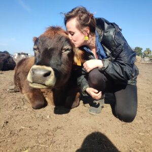 Elisa Di Eusanio Instagram - Spero arrivi presto il giorno in cui tuttə riusciranno a vederti come ti vedo io.

#instaeli #vegan  @rifugio_hope 💚