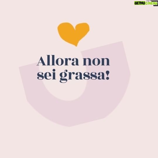 Elisa Di Eusanio - 2K Likes - Ammetto di ricevere in continuazione commenti del genere.
Molto spesso con questa invadenza.
Ci sono complimenti che fanno piacere, complimenti gentili di persone che magari mi fermano e mi dicono che dal vivo sono molto meglio ma soprattutto mi rendono davvero felice i complimenti legati alla mia professione.
Ma ci sono allusioni che mi inquietano tanto.
Molte donne
che magari mi fermano per chiedermi conferma di essere "quella che loro pensano"
posano immedatamente lo sguardo sui miei fianchi e misurano con gli occhi i miei cm.
La loro ossessione sembra essere quella di notare che sullo schermo sembro molto più robusta di quanto sia di fatto nella vita.
Ebbene sì. Lo schermo ti dà dei chili in più.
O magari li ho semplicemente persi.
Ad ogni modo...... qual'e' il problema?
Perché questa ossessione per il corpo?
Perché per noi donne i chili in più o in meno rappresentano un problema così fondamentale?
Perché siamo ossessionate dallo stereotipo?
Perché non giudicare il lavoro di un' interprete e basta?
Vi giuro questa è la costante dei miei giorni.
Ed è un fenomeno sociale indicativo.
Essere attrice è ben diverso dall' essere una modella.
Che poi anche fare la modella potrebbe aprire (come sta accadendo) le porte all' inclusione.
Essere attrice per me significa entrare nel corpo degli altrə e dargli vita attraverso la tua
e ringraziando il cielo i corpi sono tuttə meravigliosamente diversi.
#instaeli
