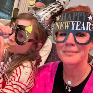 Elisa Donovan Instagram - This first one was moments before I threw up and then my legs buckled beneath me when I tried to stand up but — still the best thing ever. Happy Mother’s Day to all of the mamas out there doing the hardest job on earth, along with the 17 billion other things you are juggling at the same time. The world continues to spin because of you all. 🫶❤️🌟💥🙏🥰❤️ #happymothersday #momlife #warrior