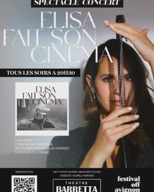 Elisa Tovati Instagram - Quand il faut savoir tout faire : de la Scène à la Machine à coudre ! 🎤✂️ Même les artistes doivent se retrousser les manches pour le Festival d’Avignon . En plein préparation déco – j’espère que le public appréciera mes talents cachés ! 😂 #FestivalAvignonOff #Multitâches #VieDArtiste Ps: Si quelqu’un demande, dites que je suis en pleine répétition vocale... 😅😂😜