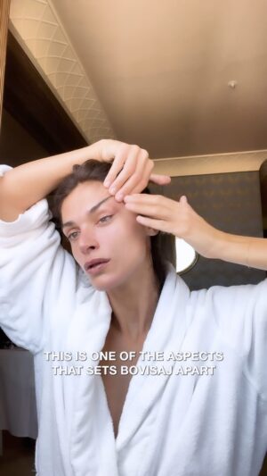 Elisa Sednaoui Instagram - From specific icing exercises for collagen production and lymphatic drainage which reduces our puffiness, debloats, and stimulates glow, Bovisaj has become an integral part of my routine getting ready. I make sure to do it before evenings out, special events, and shoots.

For example, I did it in the morning before the Cannes Film Festival opening, and also when I went to the Venice film festival last year. It turned out on that occasion that I had gotten a bug from my children 🤒 who had a cold, and when I woke up I was so congested in the nose and throat. 

The @bovisaj session of exercises got me (and my face) back together. This is one of the aspects that sets them apart: they blend holistic inner wellness with aesthetics. 

Head on their platform now to discover the special routine before a night out called “Get Glowy”, the “Depuff and Deblock” or the “Blocked nose” available through membership in the Elisa Tips section. Try it out to see the results for yourself! Remember to take a photo before and after. 

Goodbye puffiness, hello energy! 💫 

#FromSickToChic #CannesFestivalReady #HolisticHealing#FaceFitness#FaceYoga#Wellness