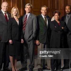 Elisabeth Röhm Instagram - Oh how I love you, Sam Waterston! What an honor and a privilege it was to share the stage with you for five years. I applaud your last performance tonight @nbclawandorder as our beloved Jack McCoy. The world will thankfully always have reruns to get their much needed fix. When I joined Law And Order, it was literally like becoming one of the Beatles. I walked down the street with Sam and people would call his name from cars nearly creating a collision because they wanted to get a good look at him. Women shrieked from afar, their obvious and forever crush. I was in awe. Still am. I deepened my craft as an artist, I learned how to be a good solid smart human being (Sam read news endlessly & genuinely held the law in high regard). I learned how to be a consummate professional. He became a great mentor and friend and I picked up a couple of things about how to do things the right way across the board. I am so grateful for the years that I spent with the GOAT. All hail, Sam Waterston! 👑 ❤️