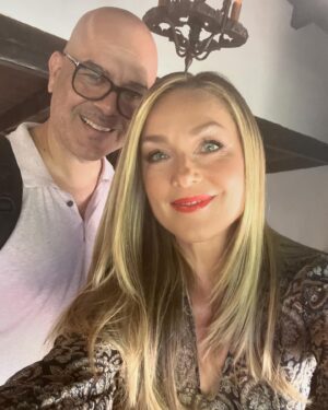 Elisabeth Röhm Instagram - Happy Birthday to this great guy @paulanthonylove Lucky me that I met you 13 years ago. You’re an immense talent, a seeker, deep and soulful, with intelligence to see beyond, profound wit and heart and committed to others, loyal and kind. The list goes on and on!  Here’s to a great year for you love! You deserve everything! ❤️