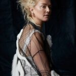 Elisabeth Röhm Instagram - 🖤 @liamhairmakeup