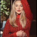 Elisabeth Röhm Instagram - Had such a good time shooting this ICON feature in Santa Monica @wingmanmagazine And thanks @michaeladler77 ✨ Thanks for featuring me ❤️ #fashion #photography #losangeles