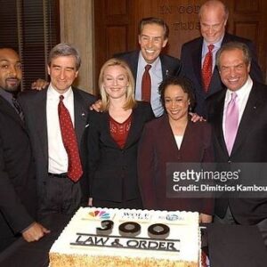 Elisabeth Röhm Instagram - Oh how I love you, Sam Waterston! What an honor and a privilege it was to share the stage with you for five years. I applaud your last performance tonight @nbclawandorder as our beloved Jack McCoy. The world will thankfully always have reruns to get their much needed fix. When I joined Law And Order, it was literally like becoming one of the Beatles. I walked down the street with Sam and people would call his name from cars nearly creating a collision because they wanted to get a good look at him. Women shrieked from afar, their obvious and forever crush. I was in awe. Still am. I deepened my craft as an artist, I learned how to be a good solid smart human being (Sam read news endlessly & genuinely held the law in high regard). I learned how to be a consummate professional. He became a great mentor and friend and I picked up a couple of things about how to do things the right way across the board. I am so grateful for the years that I spent with the GOAT. All hail, Sam Waterston! 👑 ❤️