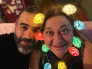 Elisavet Konstantinidou Instagram - Πάει κι αυτό το Πάσχα μου άφησε μια γλυκεια αίσθηση χαρά συμπόνοια εναρμόνιση κάποιους φίλους κ μερικά πασχαλινά αυγά! Φωτάκια! Για να μην ψαχνόμαστε!