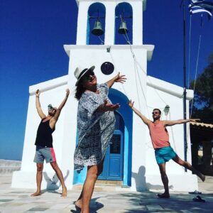 Elisavet Konstantinidou Instagram - Σαν παιδιά!
