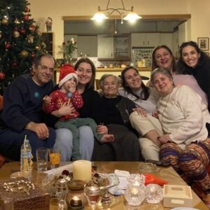 Elisavet Konstantinidou Instagram - Μακάρι το μήνυμα της γέννησης του Θεανθρώπου να είναι η δίκη μας νοητική Αναγέννηση! Χρόνια πολλά σε όλους μας!