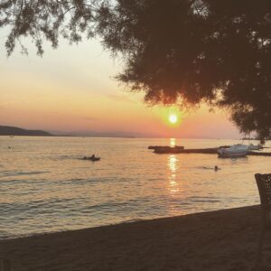 Elisavet Konstantinidou Instagram - Καλοκαιράκι ότι κι αν λέμε!