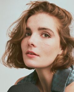 Actress Elise Eberle HD Instagram Photos and Wallpapers December 2023