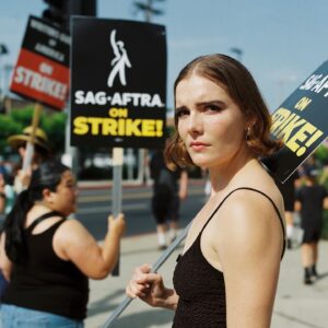 Elise Eberle Instagram - I want to clear the air here. This strike is not about millionaires asking other millionaires for more money. As of 2023, 87% of actors in the guild must have multiple side hustles or multi hyphenate themselves in order to survive. This wasn’t always the case but streaming services have changed the film industry exponentially. Actors see none of those residuals while studios see billions. All we ask is fair pay. What’s worse is the studios even ADMIT that we are in a new era yet they are fighting us tooth and nail, unwilling to take any accountability for their corporate greed or work with us in negotiating a new deal. Better think twice bc the workers aren’t going anywhere. No matter the heat. #sagaftrastrong @sagaftra