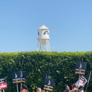 Elise Eberle Instagram - I want to clear the air here. This strike is not about millionaires asking other millionaires for more money. As of 2023, 87% of actors in the guild must have multiple side hustles or multi hyphenate themselves in order to survive. This wasn’t always the case but streaming services have changed the film industry exponentially. Actors see none of those residuals while studios see billions. All we ask is fair pay. What’s worse is the studios even ADMIT that we are in a new era yet they are fighting us tooth and nail, unwilling to take any accountability for their corporate greed or work with us in negotiating a new deal. Better think twice bc the workers aren’t going anywhere. No matter the heat. #sagaftrastrong @sagaftra
