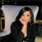 Elise Neal Instagram - Nothing like a great holiday party!! Such fun at the newest location for #mahoganymemphis downtown location!! 💃🏾🥳