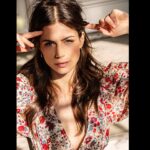 Elise Schaap Instagram - 📸 @ruudjanssengraphy ☀️