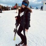 Elise Schaap Instagram - Rusty but fashionable 🤪 #channelingmyinnernikkie