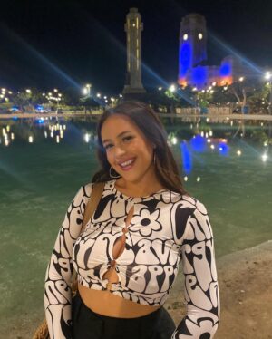 Eliza Butterworth Instagram - Photos taken by my beautiful boo @mythoughtsaloud in Tenerife during filming of ‘A Town Called Malice’ 🥹💘 xxxxxx