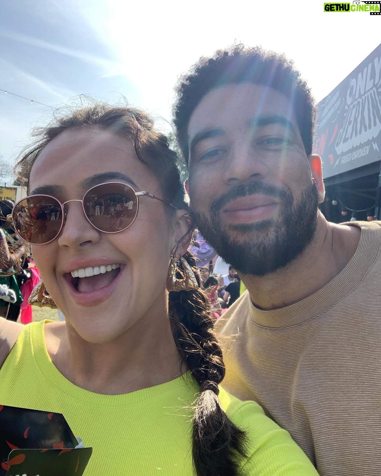 Eliza Butterworth Instagram - City Splash with these stunnaaahhsss last week!!! ☀️🏙️☀️ @mythoughtsaloud @just_ere_vybing