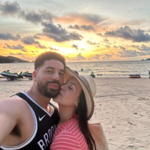 Eliza Butterworth Instagram - Phuket with my soulmate 🌞🙌🏼🌞 @mythoughtsaloud