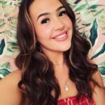 Eliza Butterworth Instagram – 🌞oh hey there🌞 xxxxx