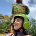 Eliza Butterworth Instagram - Take me back to Thailand!!!! ♥️🇹🇭♥️ #thaitimetravel #takemeback #iwannaeatmangostickyrice #suchabeautifulplace
