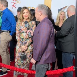 Elizabeth Hendrickson Instagram - What a night! So thankful and proud to be a part of such an iconic show @youngandrestlesscbs celebrating 50 years !! 
I LOVE my job and my Y&R family.  Thank you to our incredible FANS for all of your love and dedication. We wouldn’t be here if weren’t for all of you. 💋