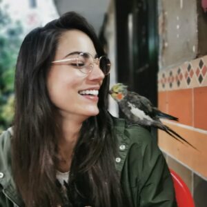 Elizabeth Minotta Instagram - La pajarita de la tienda 🖤