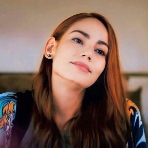 Elizabeth Minotta Instagram - Isabela en #rojocarmesi
@canalrcn
💋