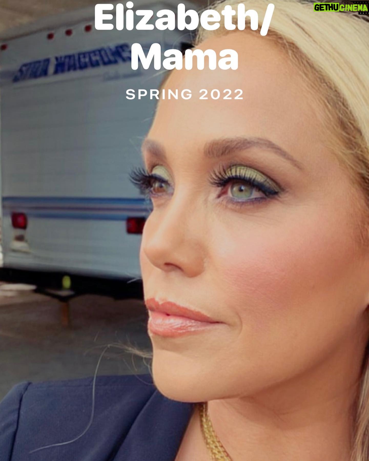 Elizabeth Berkley Instagram - #BTS🎥🎬 (This is on set working but I love how my photo stream knows my true favorite role “Mama” to 🌃 )🙏🏼😊🎬update: This was the OG version of “Idol” with @lilyrose_depp who is extraordinary.