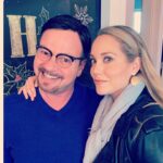 Elizabeth Berkley Instagram - For those who are actors and seeking some inspiration right now while staying at home safely, here is a gift to give yourself... learn from my amazing acting coach and friend of 20 years @howard_l_fine @hfastudio. Howard has taught many actors including: Bradley Cooper, Will Smith, Michelle Williams, Carla Gugino, Kerry Washington, Brad Pitt, Austin Butler etc etc He is teaching his 8 steps lecture series this TUESDAY MARCH 31st. He has never done this online before and is sharing it globally. Sending love to everyone and sharing only special humans in my life that can give you a boost right now in different ways. Howard is extraordinary. Info@howardfine.com or go to @hfastudio for more info 🙏🏼🙏🏼✨✨❤️❤️