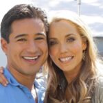 Elizabeth Berkley Instagram - I’M SO EXCITED.... here we gooooo!!! @mariolopez.... are you ready for grownup Jessie?!💃🏼 SWIPE for more pics.... Jessie and Slater are back for more fun. We are thrilled to have Emmy winning 30Rock writer @TraceyWigfield bring the sequel to life on NBC/Universal.🙋🏼‍♀️🥳✨❤️#friendsforever #history #mama #bubba #teen #love #tv #10episodes #sbtb #putyourmindtoitgoforit #imsoexcited