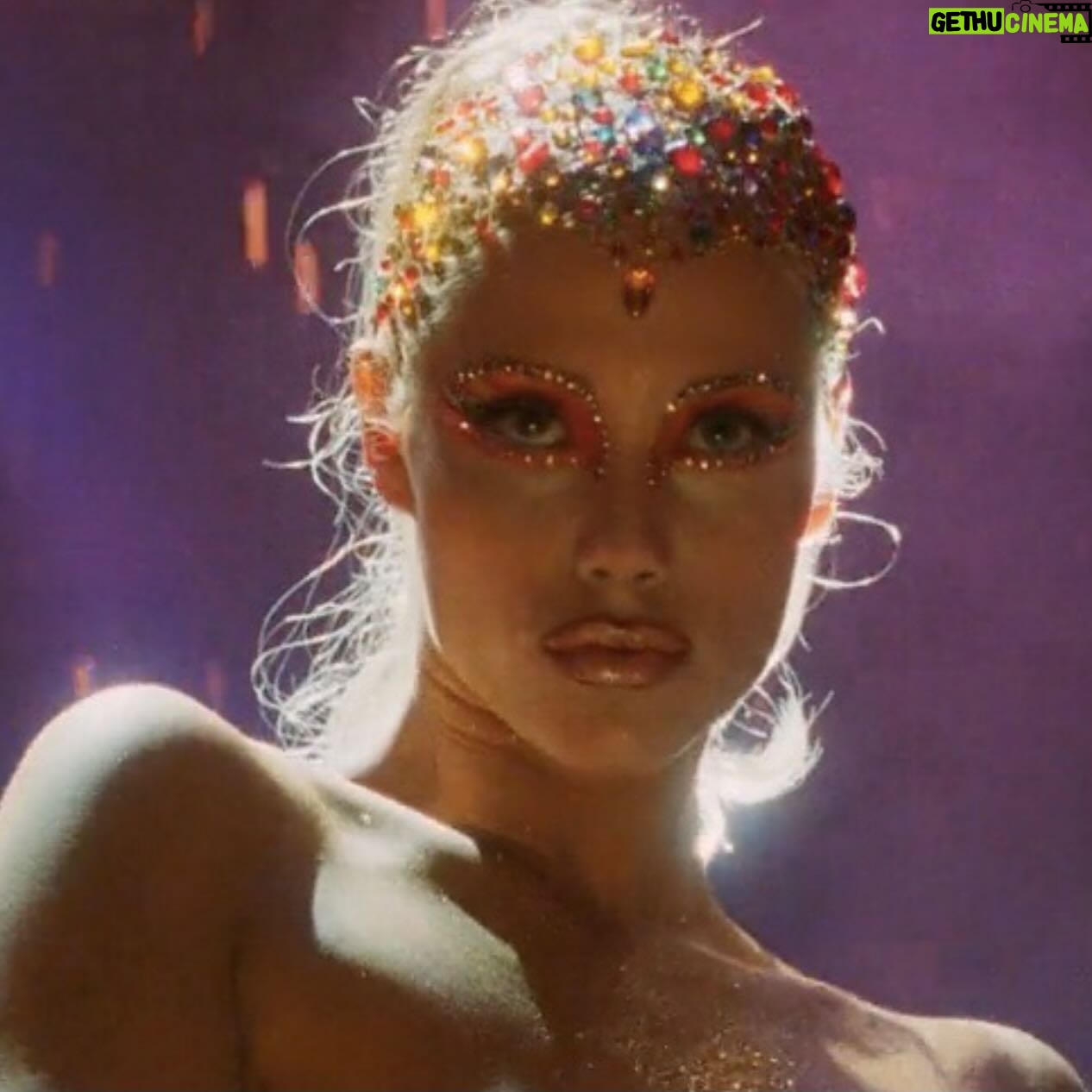 Elizabeth Berkley Instagram - ACADEMY MUSEUM screens Showgirls March 20 7:30pm π
π»ππΌπ¬ππ₯π