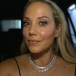 Elizabeth Berkley Instagram – People’s Choice Awards last week… lots of fun getting out of sweatpants and a bun on my head and into #glam,  presenting with @mariolopez … countdown to Wednesday , so get ready to binge all 10 episodes of #savedbythebell @peacocktv ❤️❤️ #peopleschoiceawards 
Makeup: @kathleenkarridene 
Stylist:@jeanannwilliams
Tux:@ralphlauren
Jewels:@anitako
Hair color 🤩:@traceycunningham