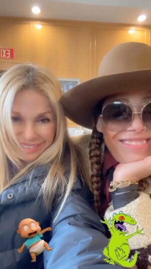 Elizabeth Daily Instagram - Just asking Susie where Angelica is… 😂  @iamcreesummer ❤️ #rugrats #nickelodeon #paramountplus #tommypickles #susie #buttercup