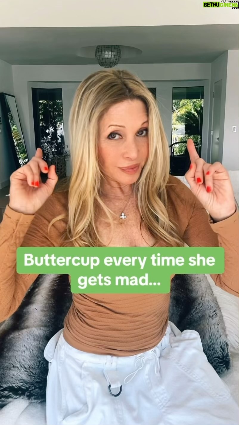 Elizabeth Daily Instagram - She’s a feisty one! #powerpuffgirls #buttercup #childhood