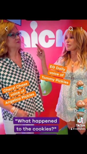 Elizabeth Daily Instagram - Who ate all the cookies??? How  #Tommypickles and #Angelica the OG @Rugrats on @paramountplus  And @nickelodeon @realcherylchase