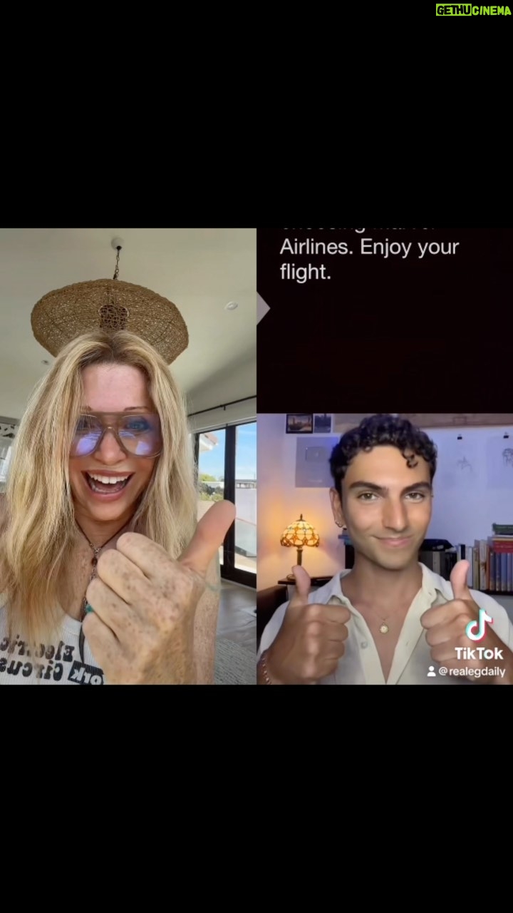 Elizabeth Daily Instagram - Fun challenge duet with #antonioparlati #voices @antonioparlatii