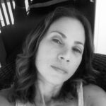 Elizabeth Rodriguez Instagram - “CHALLENGE ACCEPTED” Happy Friday. Here’s to all the amazing woman that inspire me, that lift me and that continue to create, love and GET IT DONE despite it all!!! Some of the one’s that called me out @bitsietulloch @theonlymelanie @onecuckooflew @officialbethdover @misslloren @sarahninahayon @yettita @rainaleonhair @pattitroisi @michelleobama 😜 #womensupportingwomen #challengeaccepted
