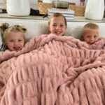 Elizabeth Smart Instagram – My @minkycouture blanket has been my favorite item we have taken on our vacation to Florida! It has been my kids too😉 You can use my code SMART50 for 50% off their site!