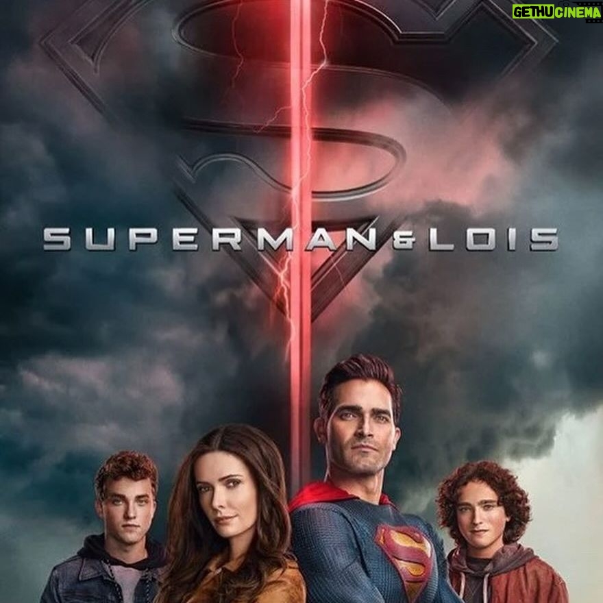 Elizabeth Tulloch Instagram - Some of #SupermanAndLois’s posters over the years. Which one is your favorite?