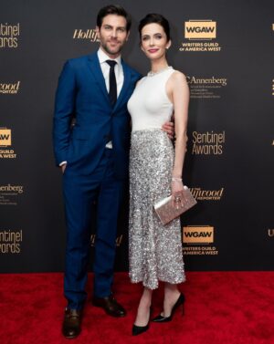 Elizabeth Tulloch Instagram - It was such an honor for Superman & Lois to accept a Hollywood Sentinel Award for Lois’s breast cancer storyline at the WGA, especially the day after Norman Lear’s passing. The Sentinel Award recognizes writers for their “meaningful and accurate portrayals onscreen that tackle timely and important topics including abortion, systemic racism, climate change, and mental health.” The EPs, writers and I worked very closely this season with oncologists, surgeons, survivors, and the families who love them. We’re thrilled it had such a direct impact:
When Clark joined a support group for family members of people fighting cancer, Google showed a 33% spike in searches for “breast cancer support groups.”
As the episodes aired, searches for “breast cancer” jumped 14% from the same months in 2021. In June 2023 alone, there was a 22% increase in searches online for breast cancer informational websites.

We also hope it will make it clear to younger female and male viewers (men get breast cancer too) - that cancer can strike at any age, and we want people to be aware of the risk factors they face.

❤️