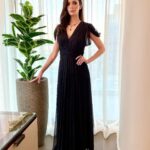 Elizabeth Tulloch Instagram – Thank you to the Academy of Science Fiction, Fantasy, and Horror Films for the win for Best Science Fiction Television Series at the 50th annual @saturnawards. I am so proud of @cwsupermanandlois writers, producers, cast and our incredible crew for all their hard work and dedication. And thanks to @gberlanti and Sarah and everyone else at Berlanti Productions, DC Comics, Channing and everyone at Warner Brothers Studio, and the CW for your ongoing faith and support in us. I was honored to be nominated in the Best Actress category and I’m so happy for Rhea Seehorn because she is tremendous on Better Call Saul and she deserved the win. ❤️

Thank you to Lena Bratschi at @carasoin for her absolute magic. Best facialist in the United States – just beyond phenomenal. I so appreciate your talent and love for what you do. 

THANK YOU to my amazing glam team @stephensoliito and @dickwycollins hair – once again you two knocked it out of the park. 

Thank you to our wardrobe designer @katrinamccarthycostumes for finding this gorgeous vintage chiffon Prada dress (it was pulled for quinceañera episode for last year but never worn!).

Thank you to my dear friend Lisa @vancouvermedicalaesthetician at @theskingirls for creating @sgskinedition – I never travel without it when I’m flying because my skin gets so parched. And to @lymalife because I am obsessed with their handheld laser – I use it every morning before work for an instant lift. It’s incredible 👏👏👏

And lastly thank you to my lovebug @mrreggielee – the green necklace was a birthday gift from him a few years ago and I thought it would be perfect to wear to a show honoring science fiction and supernatural and fantasy – a little #Grimm love representing, too. 

❤️